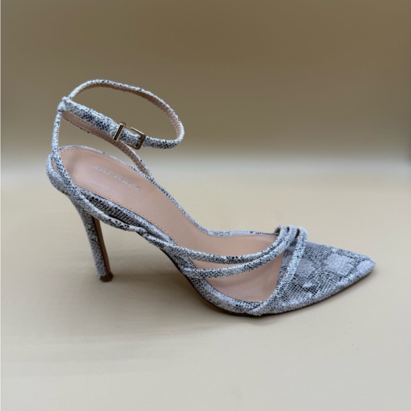 Express Snake Print Pointed Toe Heeled Sandals Size 8 - Picture 1 of 7